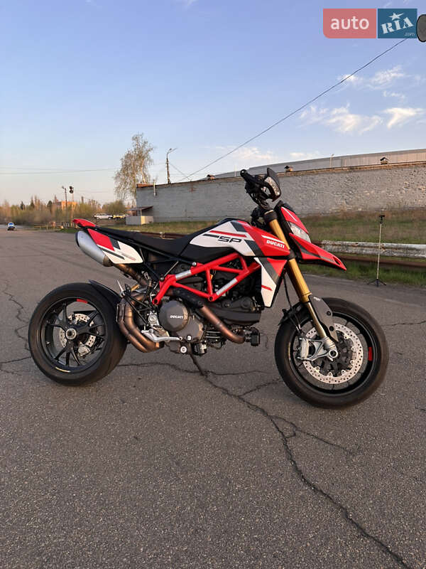 Ducati Hypermotard 950 2023