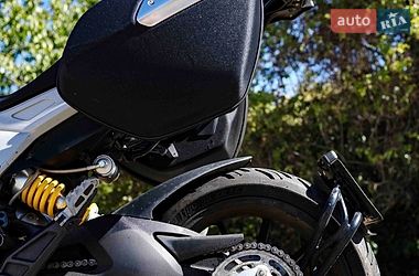Мотоцикл Спорт-туризм Ducati Hyperstrada 821 2015 в Чопе