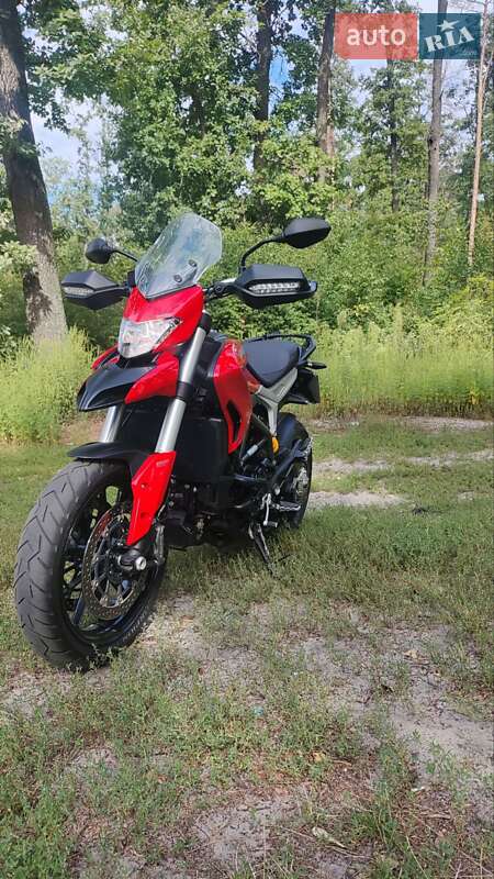 Мотоцикл Многоцелевой (All-round) Ducati Hyperstrada 2016 в Киеве