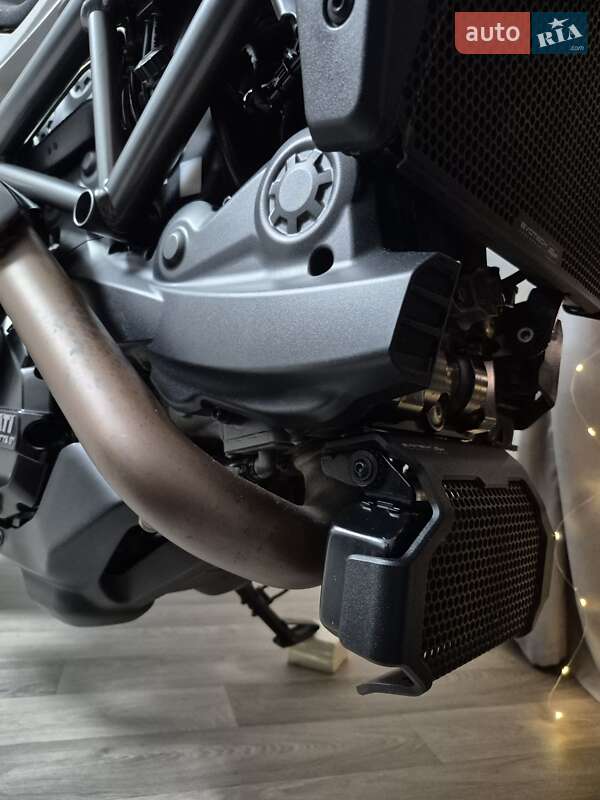 Мотоцикл Многоцелевой (All-round) Ducati Hyperstrada 2016 в Киеве