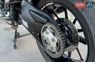 Мотоцикл Супермото (Motard) Ducati Hyperstrada 2016 в Житомирі фото 73 Мотоцикл Супермото (Motard) Ducati Hyperstrada 2016 в Житомирі