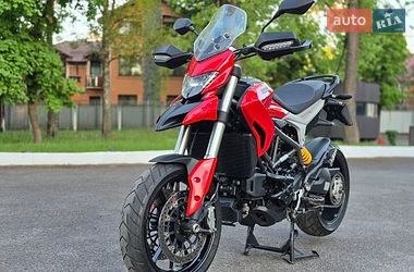 Мотоцикл Багатоцільовий (All-round) Ducati Hyperstrada 2016 в Харкові