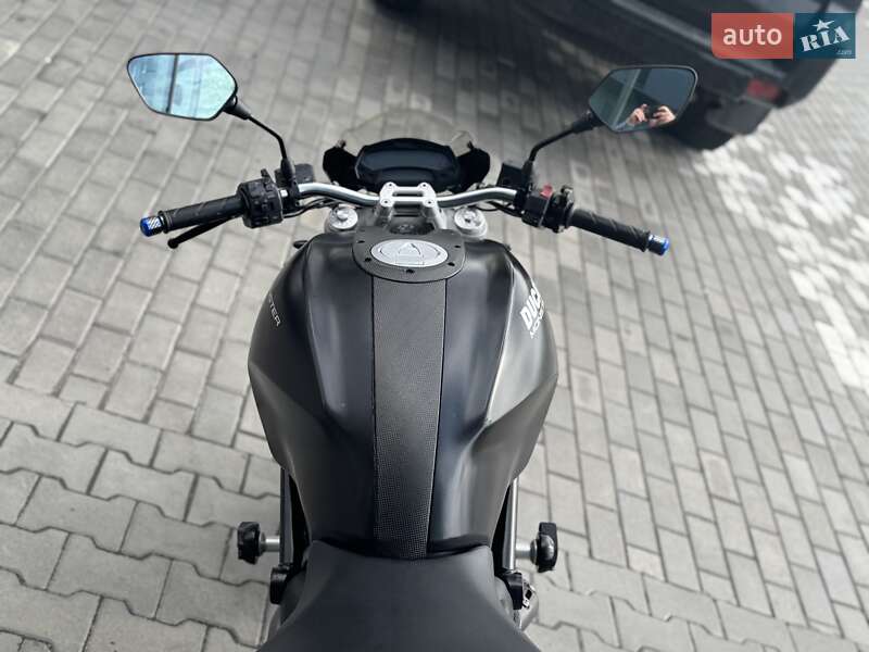 Мотоцикл Без обтікачів (Naked bike) Ducati Monster 696 2008 в Рівному