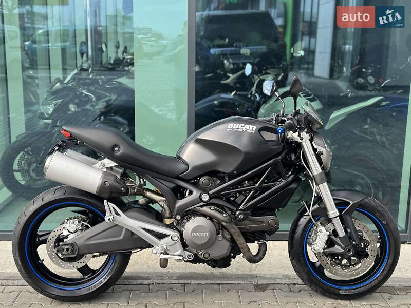 Ducati Monster 696 2008