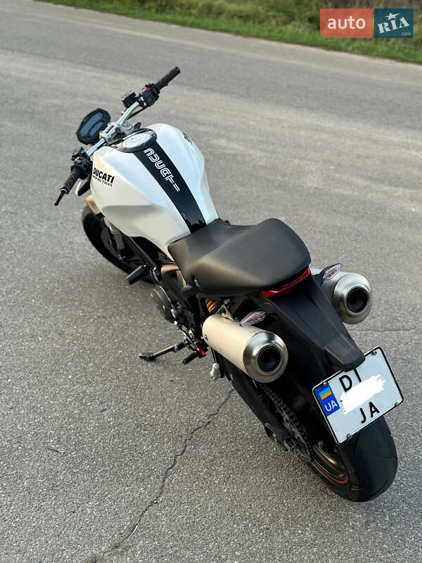 Мотоцикл Без обтекателей (Naked bike) Ducati Monster 696 2008 в Киеве