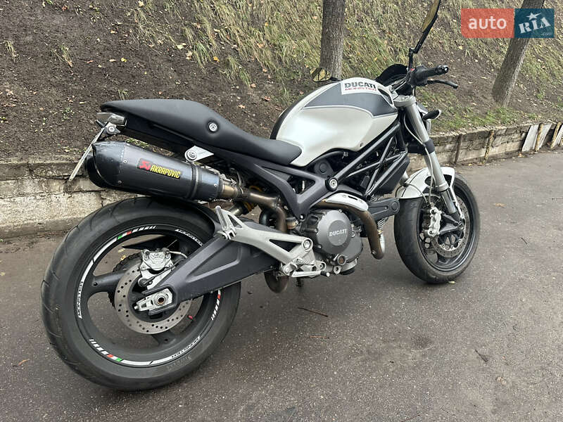 Мотоцикл Без обтікачів (Naked bike) Ducati Monster 696 2014 в Києві