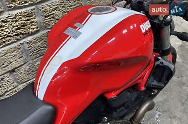 Мотоцикл Без обтекателей (Naked bike) Ducati Monster 821 2015 в 