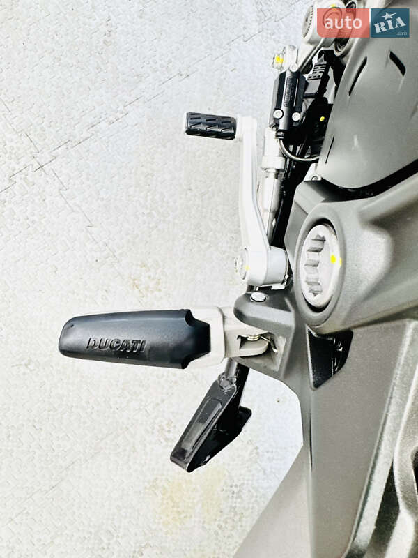 Спортбайк Ducati Monster 821 2020 в Одессе
