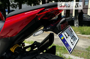 Мотоцикл Без обтекателей (Naked bike) Ducati Monster 937 2023 в 