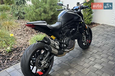 Мотоцикл Без обтекателей (Naked bike) Ducati Monster 937 2021 в 