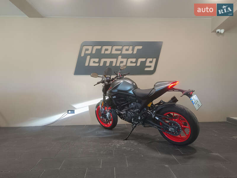 Мотоцикл Без обтекателей (Naked bike) Ducati Monster Plus 937 2022 в Львове