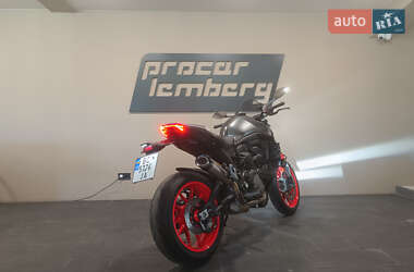 Мотоцикл Без обтекателей (Naked bike) Ducati Monster Plus 937 2022 в 