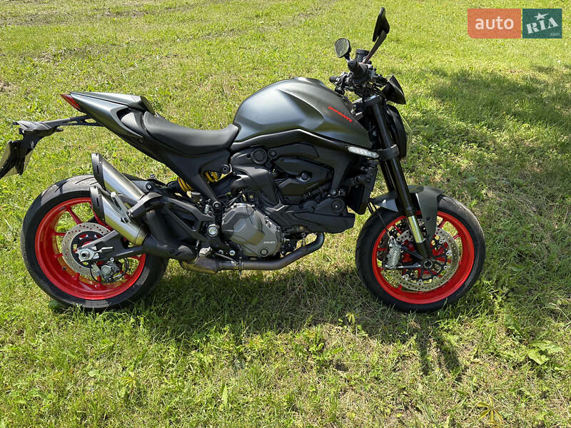 Мотоцикл Без обтекателей (Naked bike) Ducati Monster Plus 937 2022 в Сумах фото 2 Мотоцикл Без обтекателей (Naked bike) Ducati Monster Plus 937 2022 в Сумах