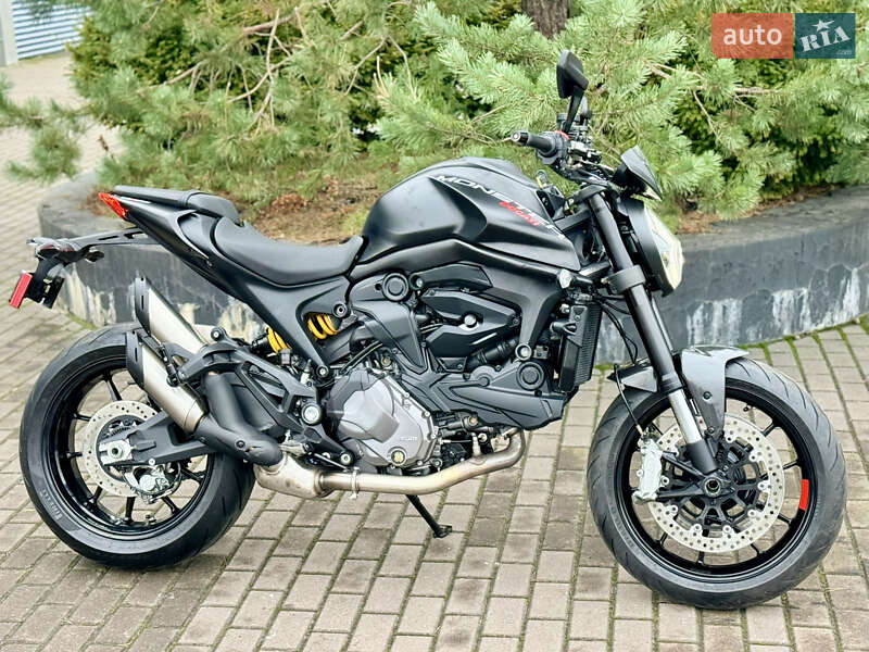Мотоцикл Без обтекателей (Naked bike) Ducati Monster Plus 937 2023 в Ровно фото 4 Мотоцикл Без обтекателей (Naked bike) Ducati Monster Plus 937 2023 в Ровно