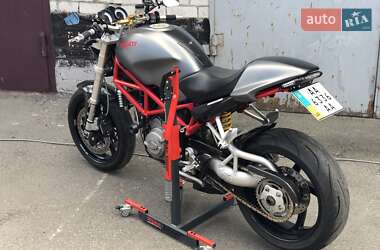 Спортбайк Ducati Monster 2008 в Киеве