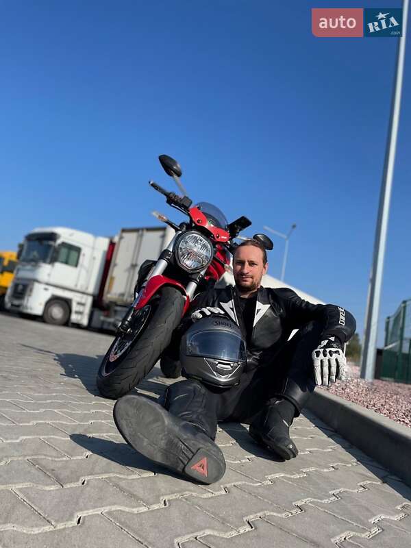 Мотоцикл Без обтекателей (Naked bike) Ducati Monster 2020 в Киеве