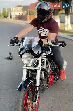 Мотоцикл Без обтекателей (Naked bike) Ducati Monster 2002 в 