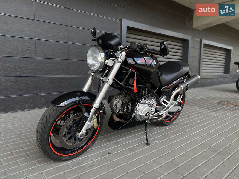Ducati Monster 2001 Ducati Monster 2001
