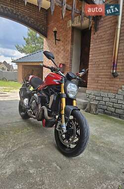 Мотоцикл Классик Ducati Monster 2018 в 