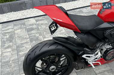 Спортбайк Ducati Panigale V2 2024 в 