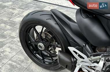 Спортбайк Ducati Panigale V2 2024 в 