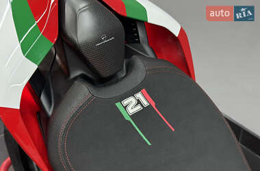 Спортбайк Ducati Panigale V2 2024 в 