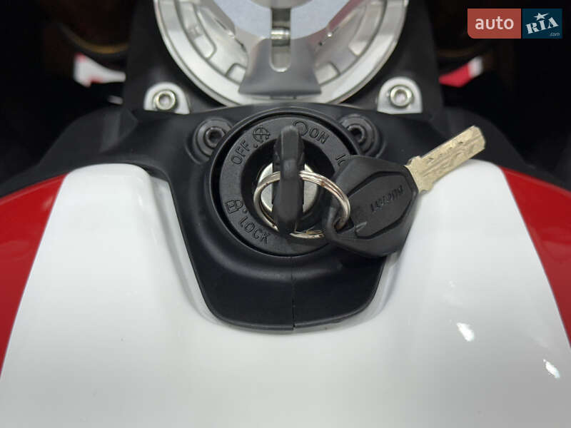 Спортбайк Ducati Panigale V2 2024 в Кропивницком
