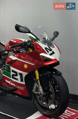 Спортбайк Ducati Panigale V2 2024 в 