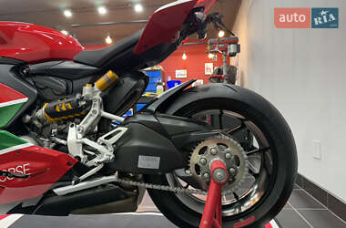 Спортбайк Ducati Panigale V2 2024 в 