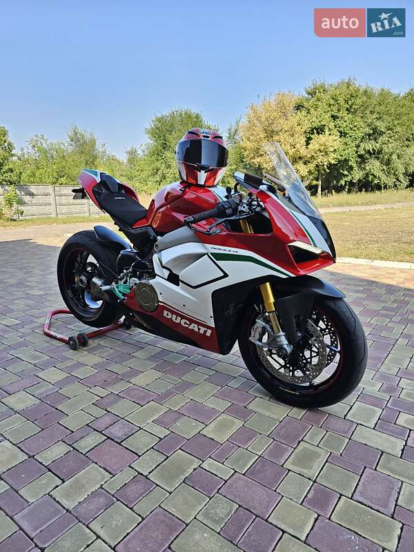 Спортбайк Ducati Panigale V4 2018 в Днепре