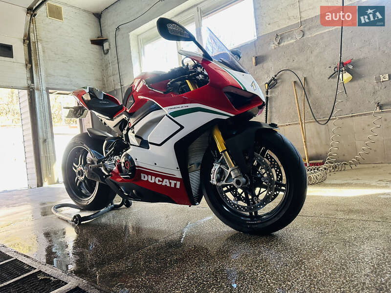 Спортбайк Ducati Panigale V4S 2019 в Сумах