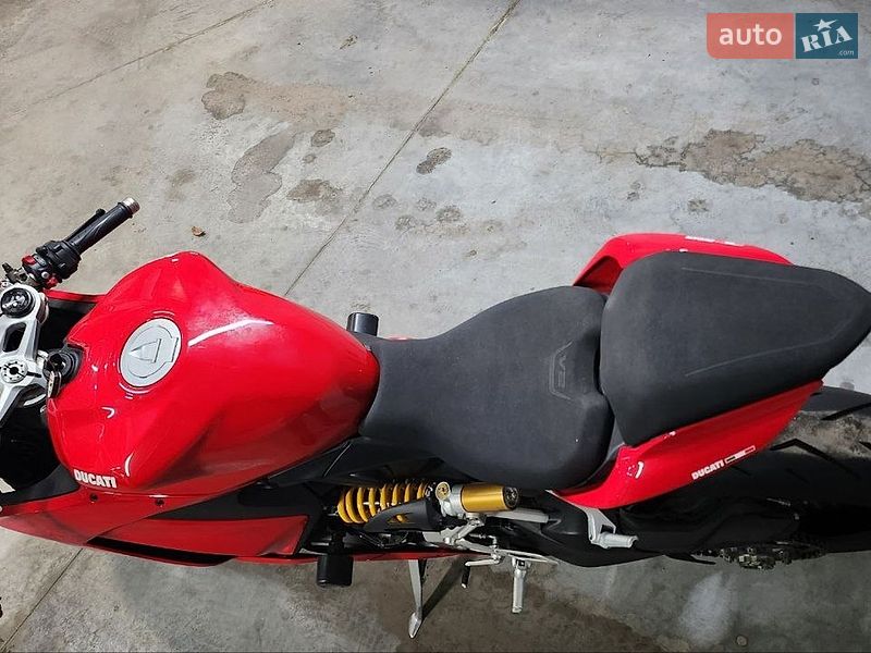Спортбайк Ducati Panigale 2020 в Киеве фото 2 Спортбайк Ducati Panigale 2020 в Киеве
