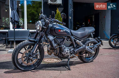 Скремблер Ducati Scrambler 2016 в 