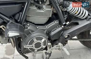Кафе рейсер Ducati Scrambler 2018 в 