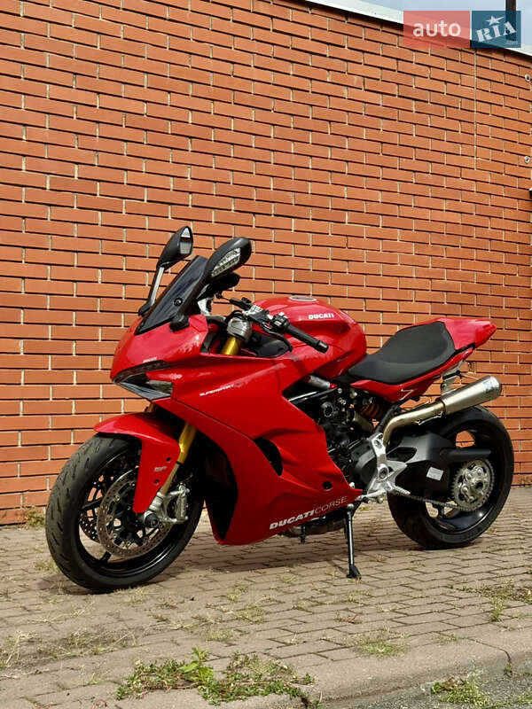 Спортбайк Ducati Supersport 2020 в Киеве фото 5 Спортбайк Ducati Supersport 2020 в Киеве