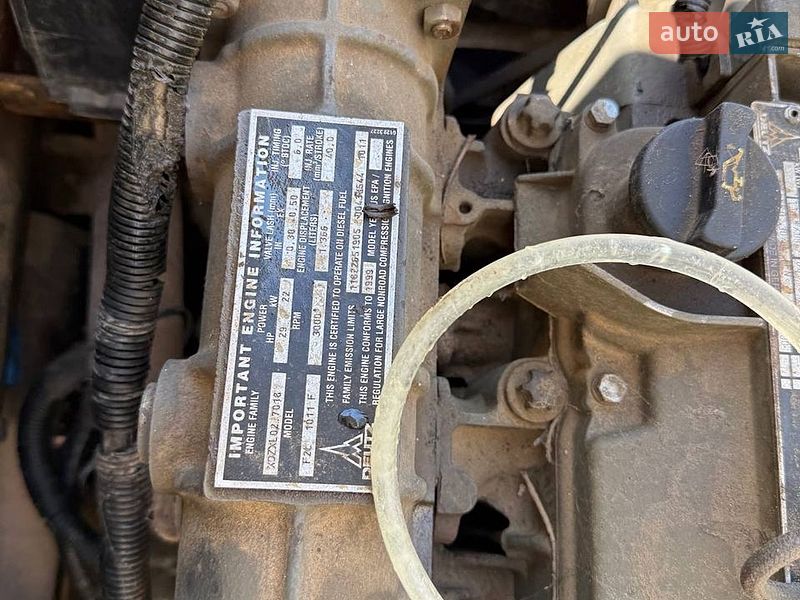 Дорожній каток Dynapac CC 2000 в Києві