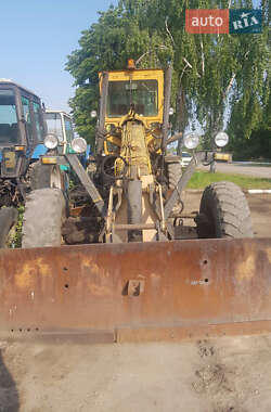Автогрейдер ДЗ 122 1990 в 