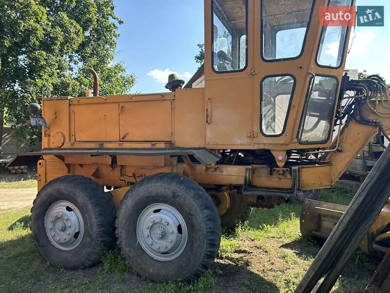 Автогрейдер ДЗ 143 1992 в Житомире