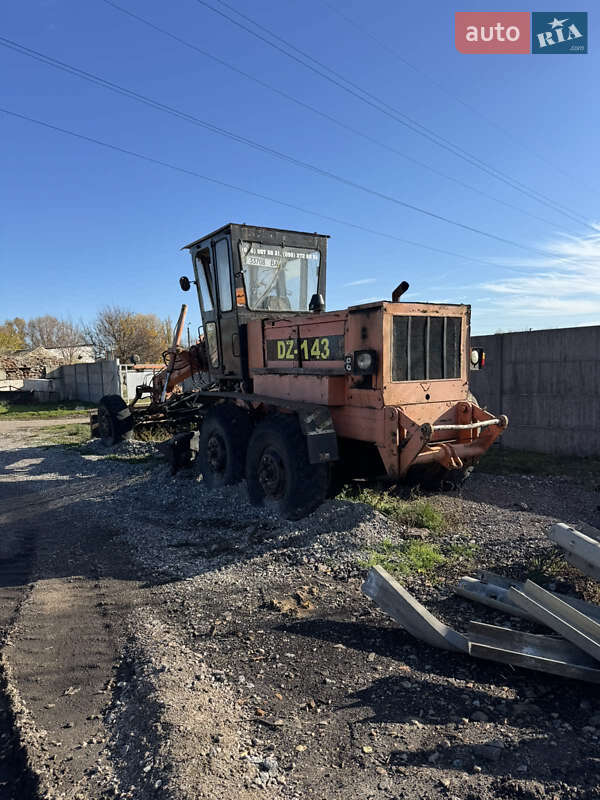 Автогрейдер ДЗ 143 1995 в Александрие