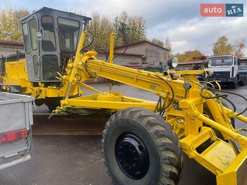 Автогрейдер ДЗ 143 1990 в Луцьку