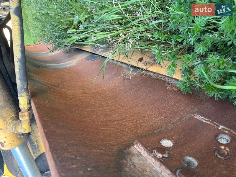 Автогрейдер ДЗ 180 1992 в Могилів-Подільському