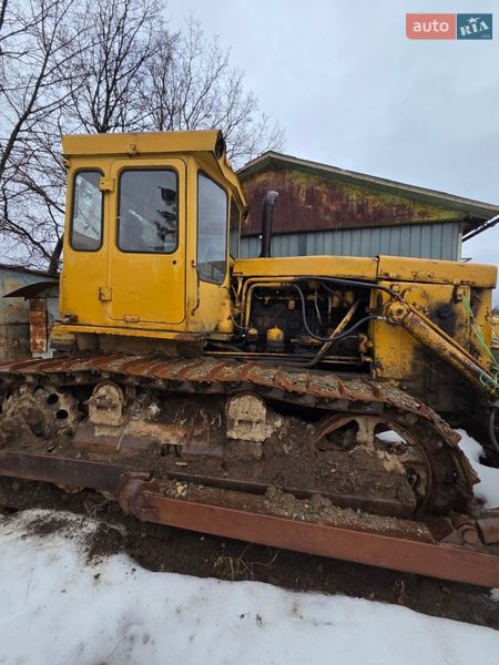 Бульдозер ДЗ 27 1989 в Івано-Франківську