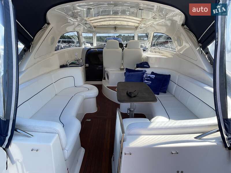 Моторная яхта Elan 35 2005 в Киеве