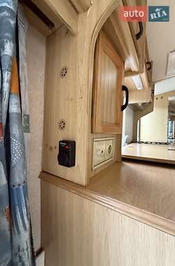 Будинок на колесах Elddis Typhoon 1995 в 