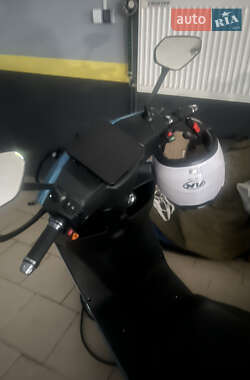 Скутер Electromoto HY 2023 в 