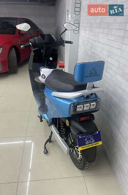 Скутер Electromoto HY 2023 в 