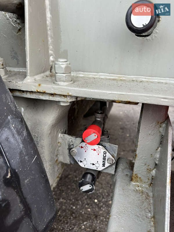 Цистерна напівпричіп ENERCO NC-32X 1999 в Хмельницькому