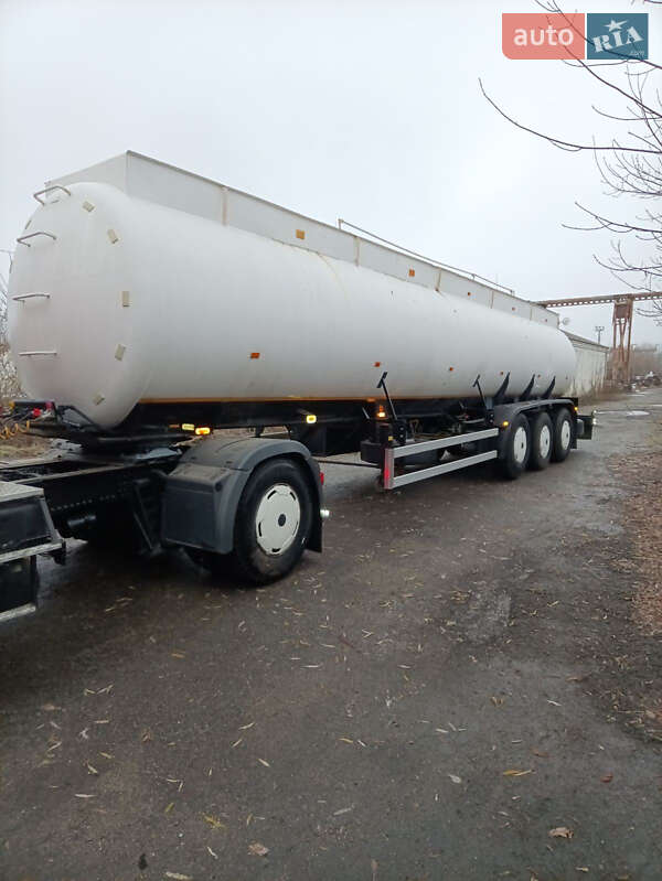 Цистерна напівпричіп ENERCO NC-32X 1998 в 