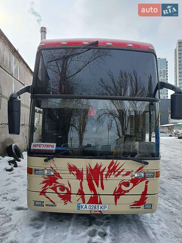 Туристический / Междугородний автобус EOS 200 1999 в Киеве фото Туристический / Междугородний автобус EOS 200 1999 в Киеве