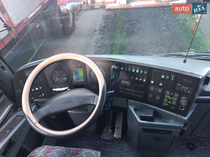 Туристичний / Міжміський автобус EOS 80 1997 в Львові